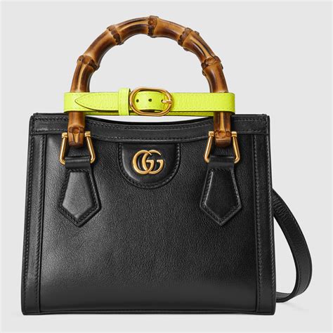 borsa shopping gucci nera doppia g|Mini borsa con Doppia G e bambù in pelle nera .